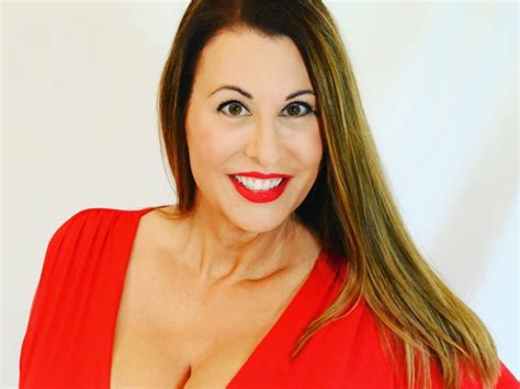 elaina onlyfans|OnlyFans Model, 55, Made $630K Over 2 Years, Can .